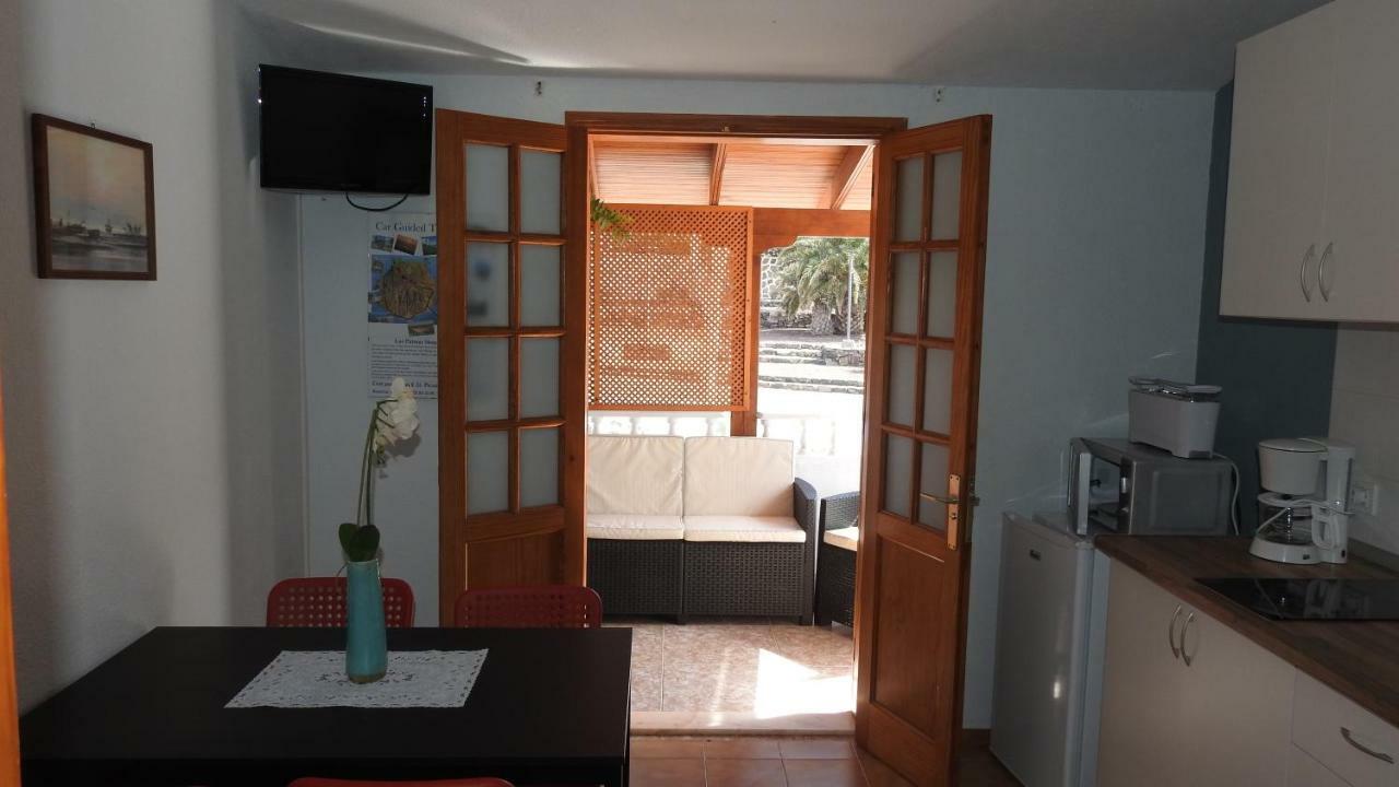 La Palmera1 Casa Al Primer Piso Con 2 Dormitorios - Two Bedroom House On The First Floor --- La Palmera 2 Casa En Planta Baja Con 1 Dormitorio, One Bedroom House On The Ground Floor Agaete  Bagian luar foto